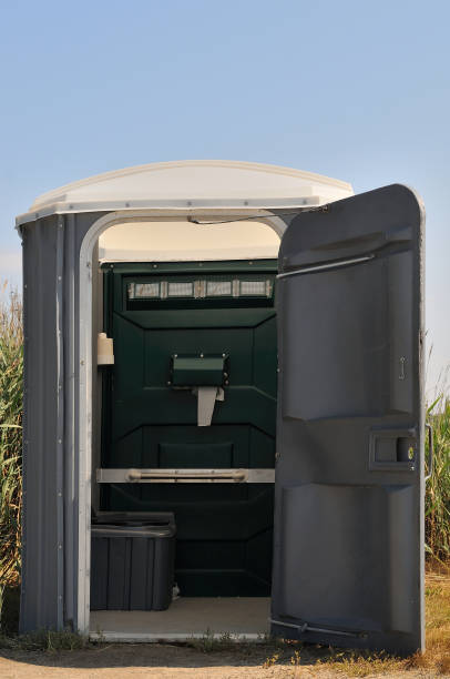 Portable Toilet Options We Offer in Sedalia, MO